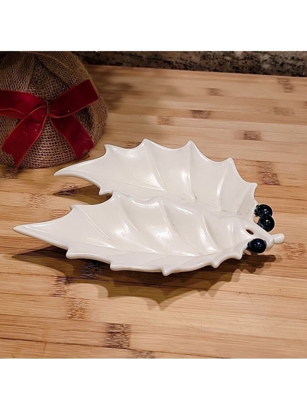 Mid Century White Ceramic Holiday Holly Leaf with Berries Candy Dish - Picture 3 of 5